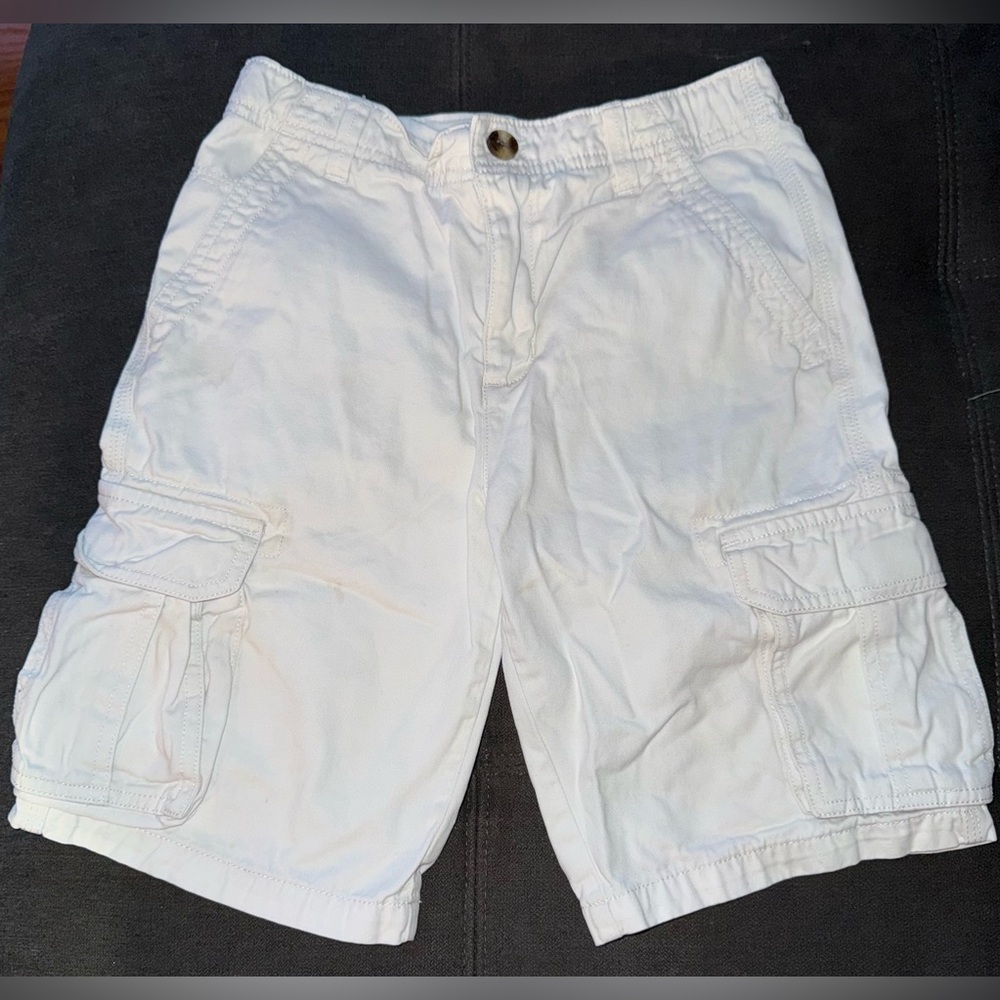 Crazy 8 White Cargo Shorts for Boys